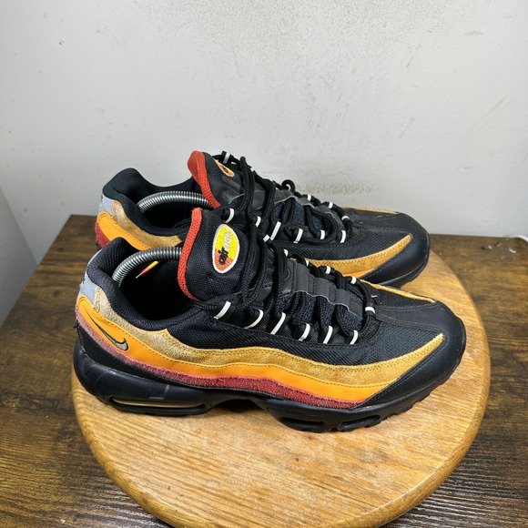Nike Air Max 95 Black Orange Running Shoes Mens Size 10.5 DC9412-001